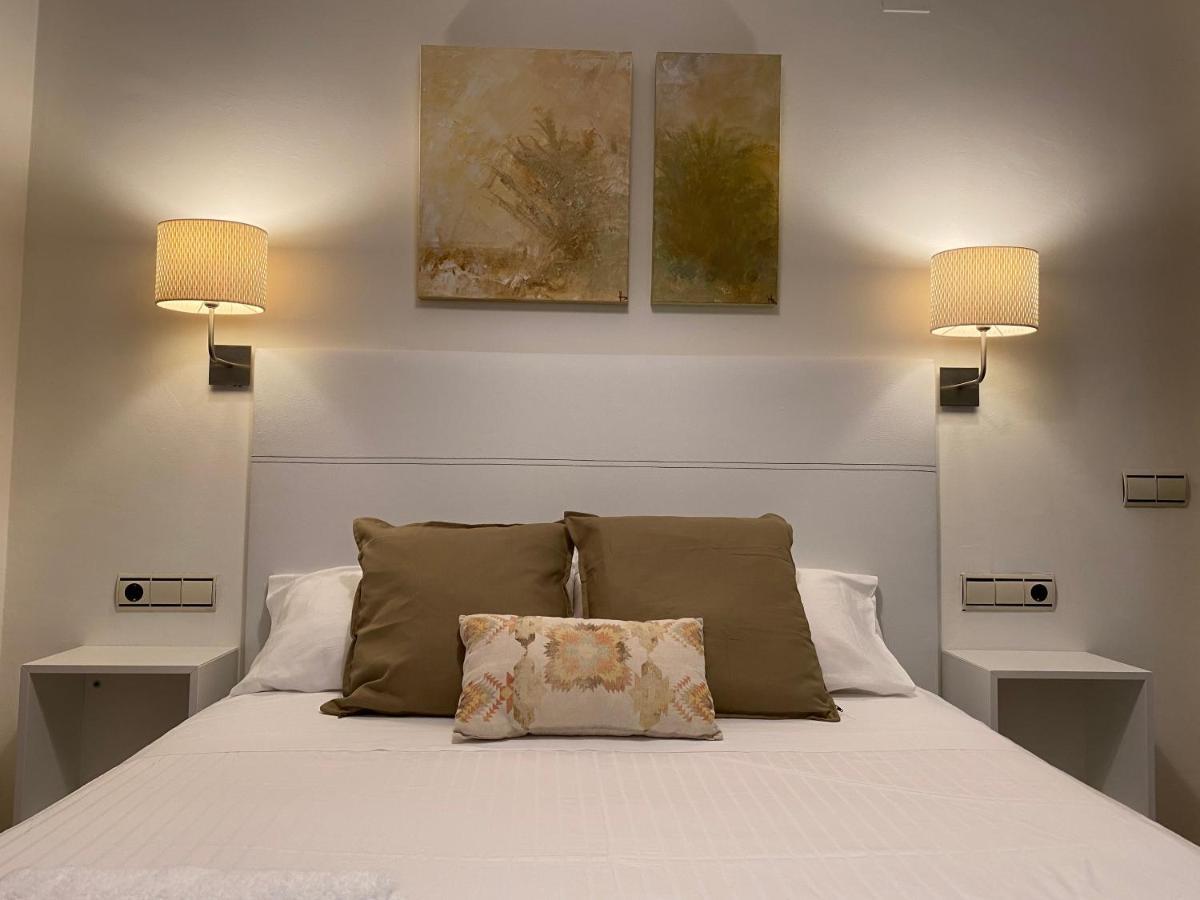 Dobo Malaga Puerto Apartment ภายนอก รูปภาพ