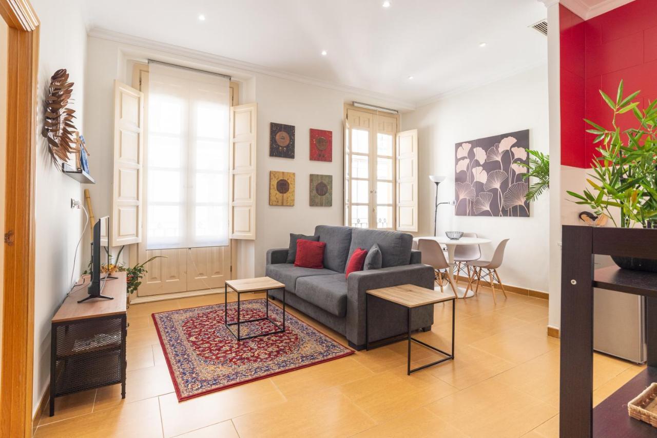 Dobo Malaga Puerto Apartment ภายนอก รูปภาพ