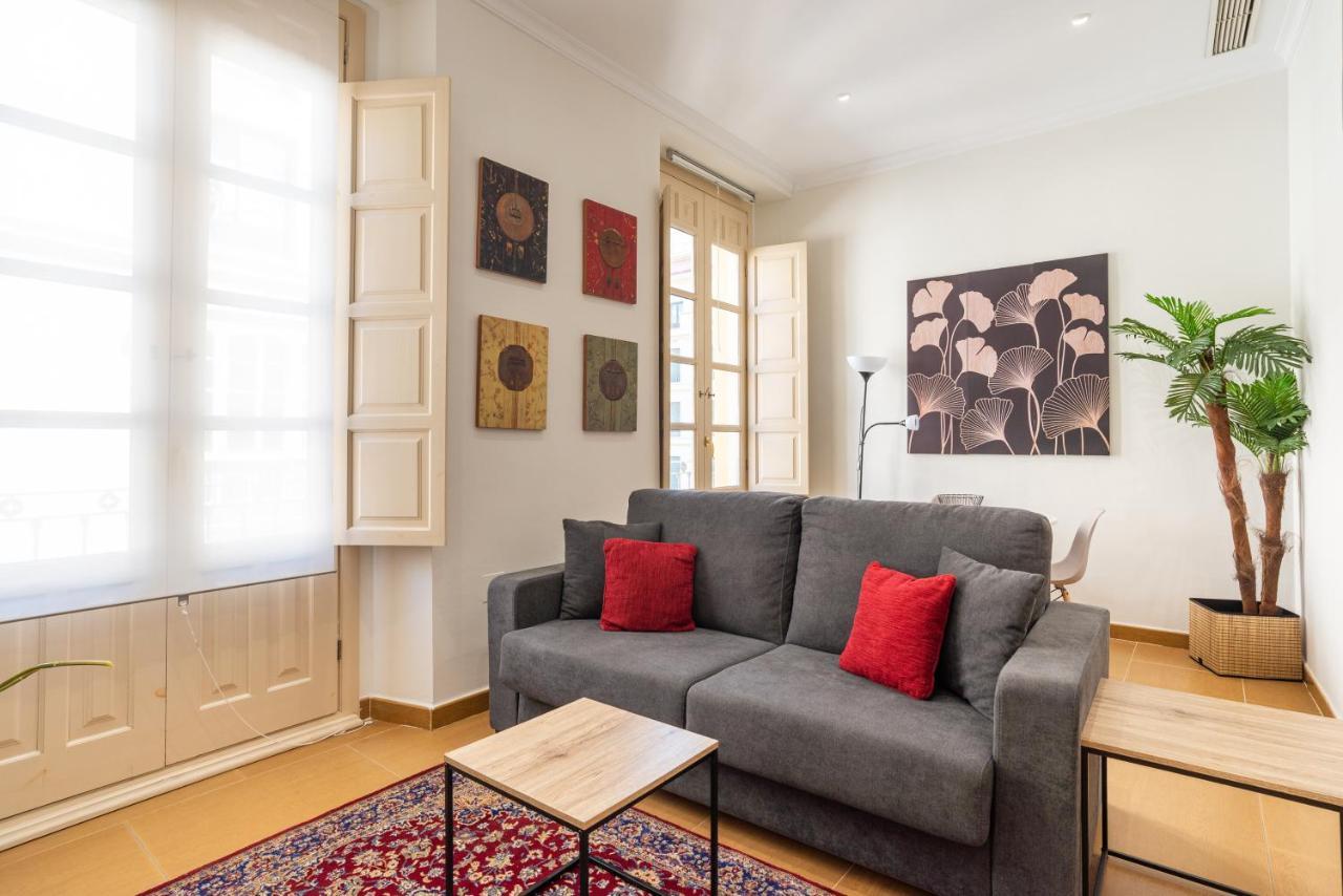 Dobo Malaga Puerto Apartment ภายนอก รูปภาพ