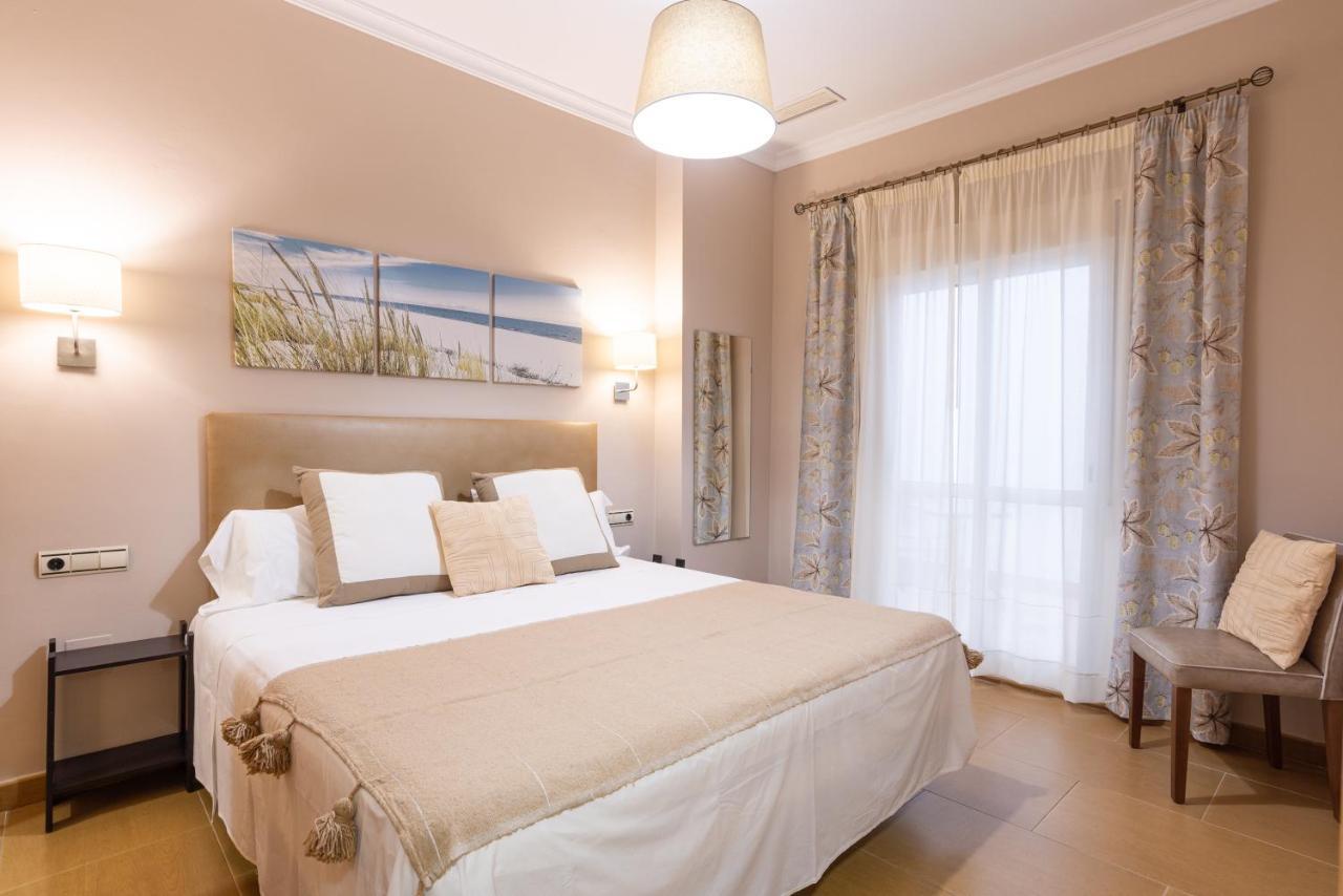 Dobo Malaga Puerto Apartment ภายนอก รูปภาพ