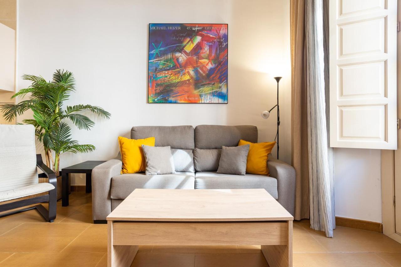 Dobo Malaga Puerto Apartment ภายนอก รูปภาพ