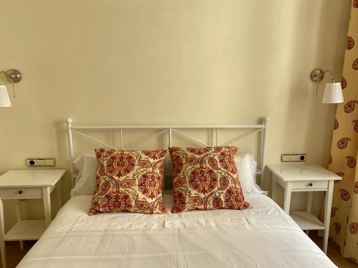 Dobo Malaga Puerto Apartment ภายนอก รูปภาพ