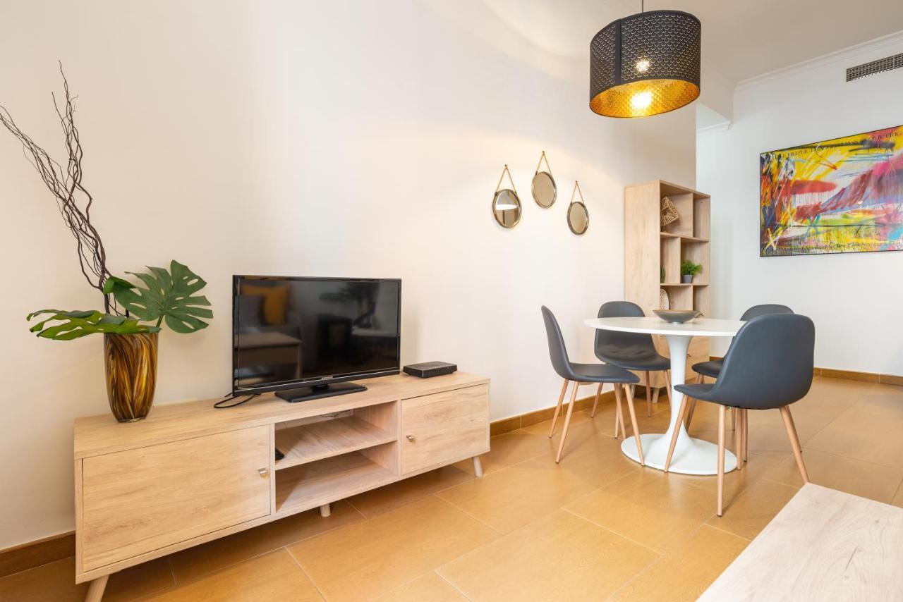 Dobo Malaga Puerto Apartment ภายนอก รูปภาพ