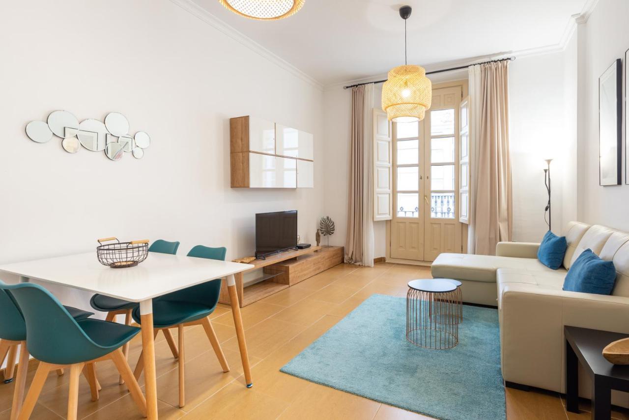 Dobo Malaga Puerto Apartment ภายนอก รูปภาพ