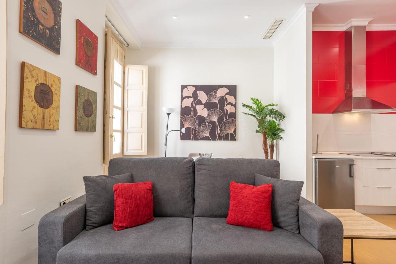 Dobo Malaga Puerto Apartment ภายนอก รูปภาพ