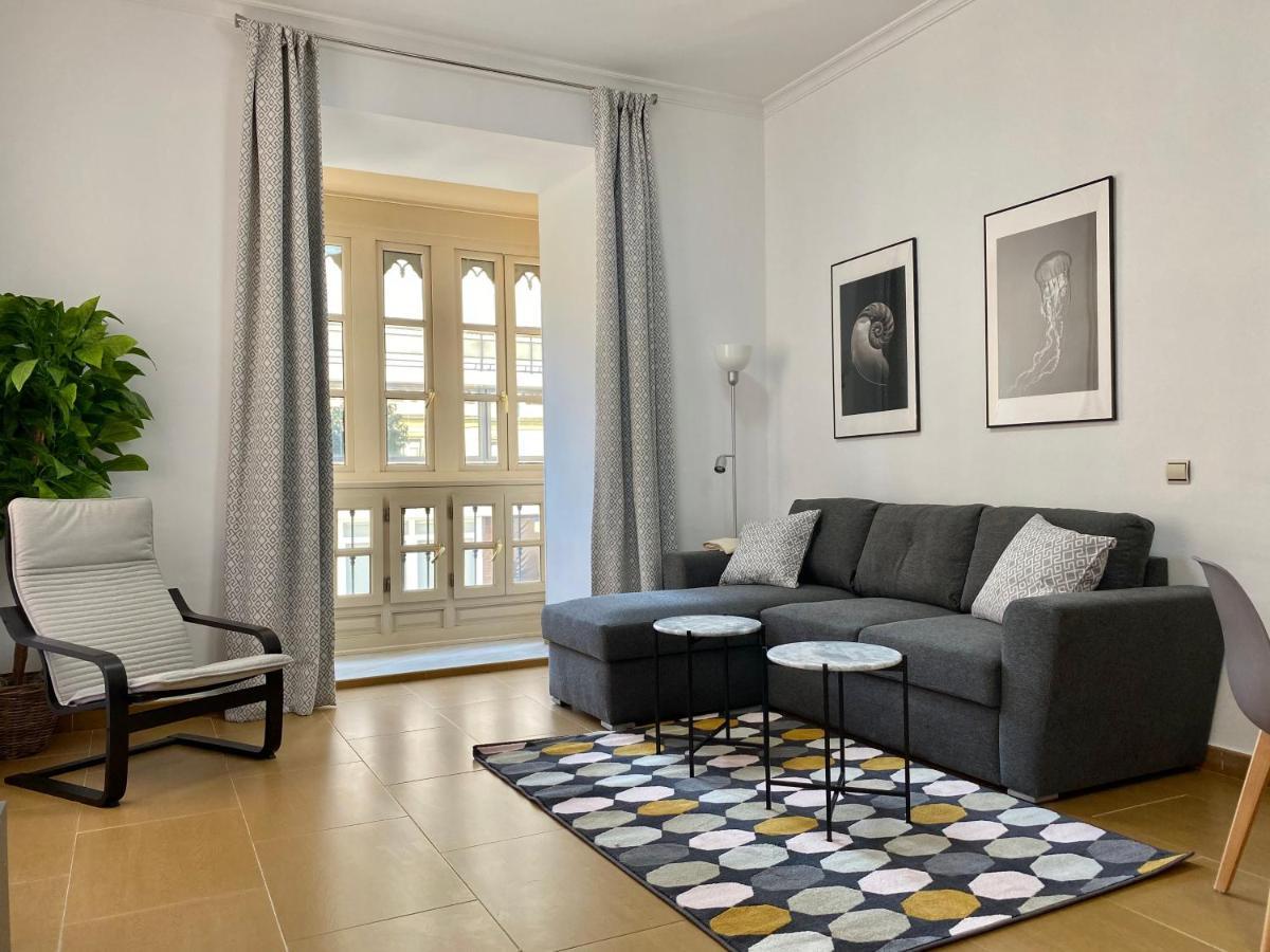 Dobo Malaga Puerto Apartment ภายนอก รูปภาพ