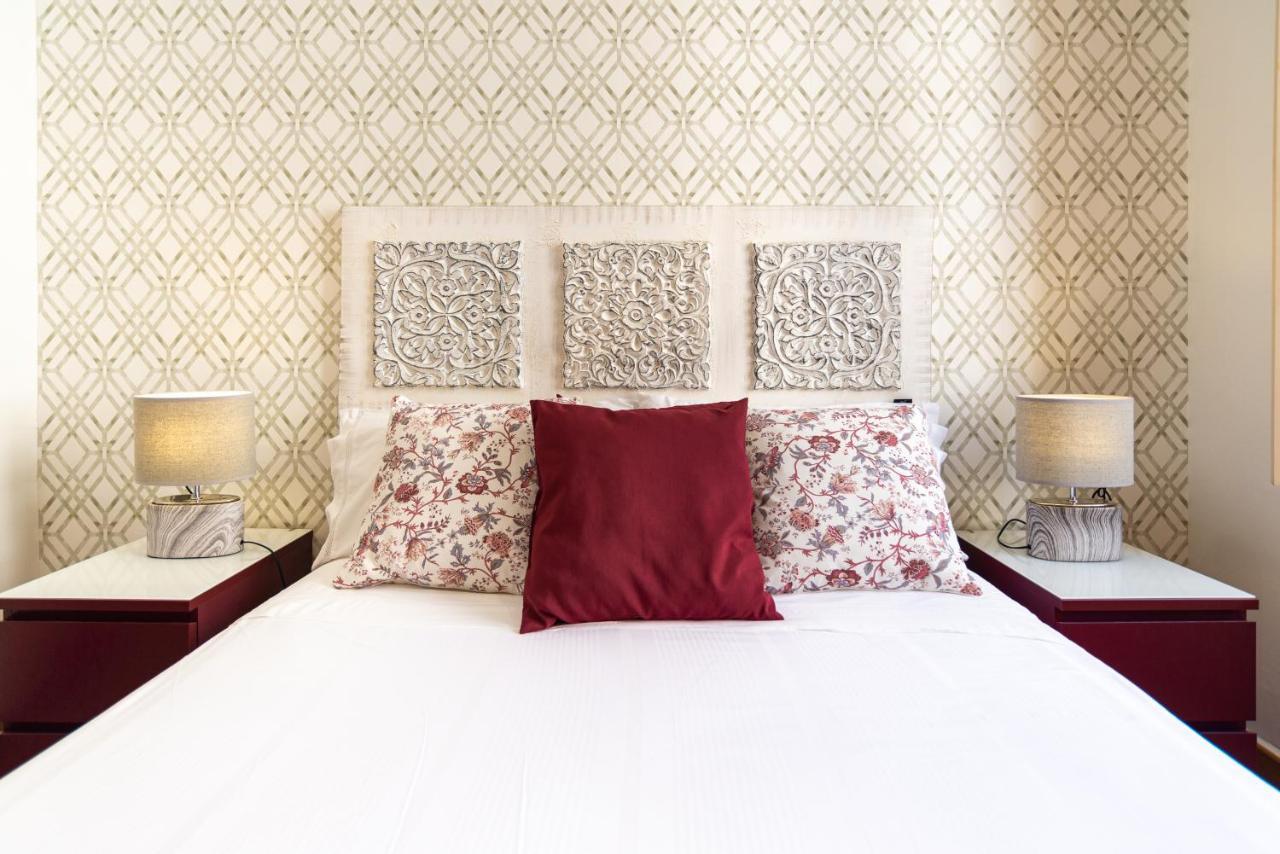 Dobo Malaga Puerto Apartment ภายนอก รูปภาพ