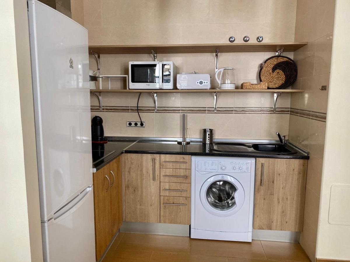 Dobo Malaga Puerto Apartment ภายนอก รูปภาพ