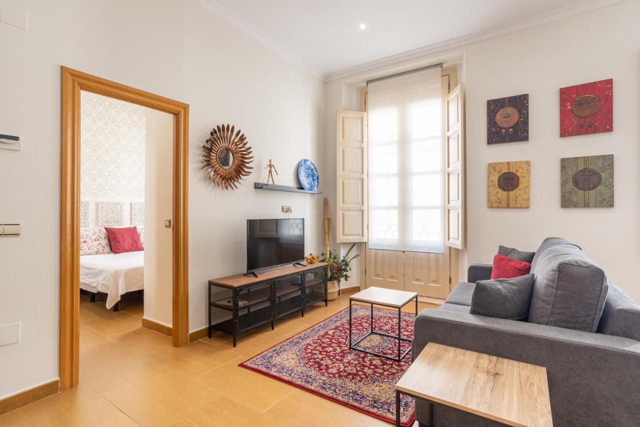 Dobo Malaga Puerto Apartment ภายนอก รูปภาพ