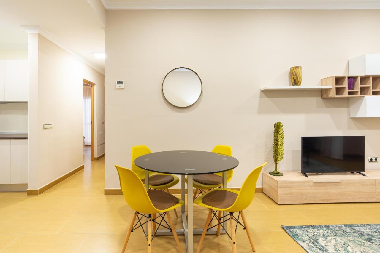 Dobo Malaga Puerto Apartment ภายนอก รูปภาพ
