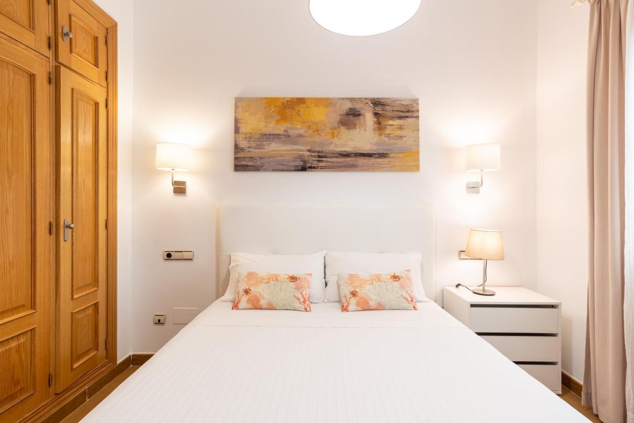 Dobo Malaga Puerto Apartment ภายนอก รูปภาพ