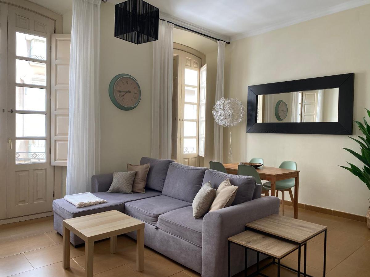 Dobo Malaga Puerto Apartment ภายนอก รูปภาพ